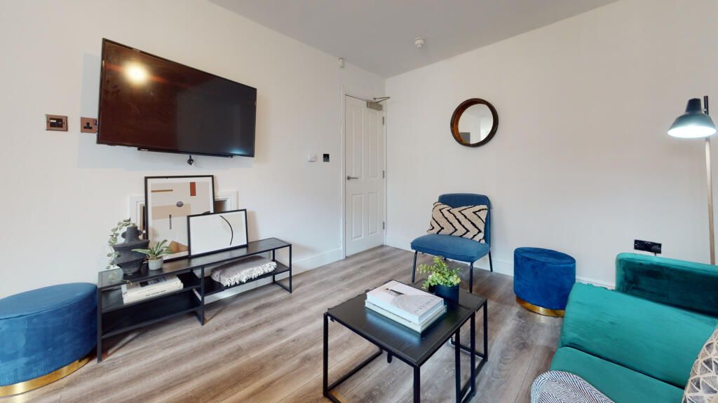 Property photo 2 of 10