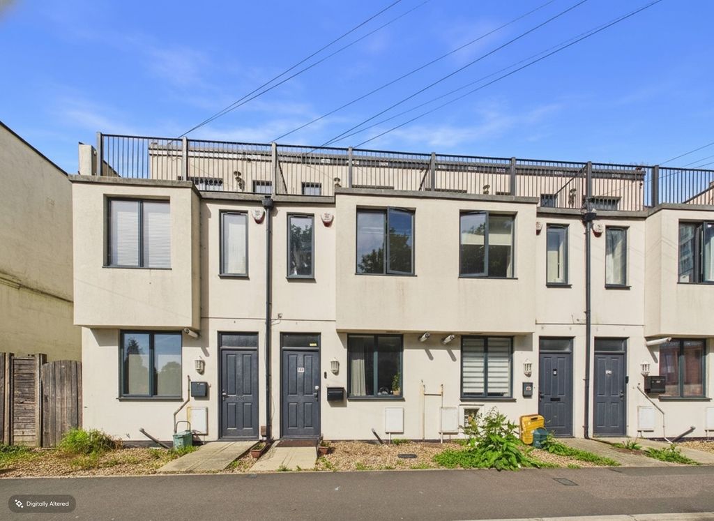 Property photo 1 of 31 5169322