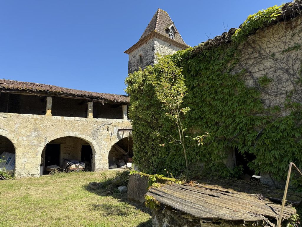 Property photo 3 of 7