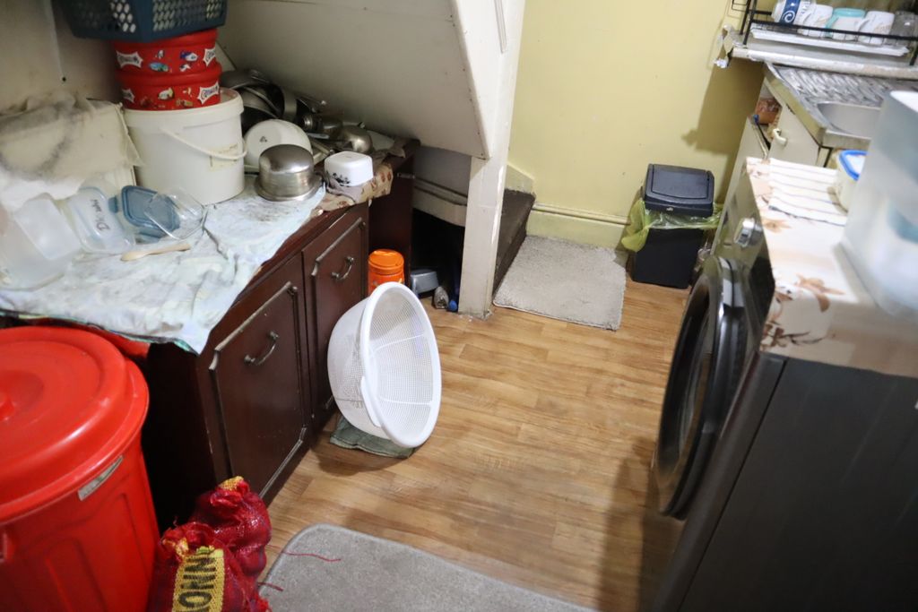 Property photo 3 of 25