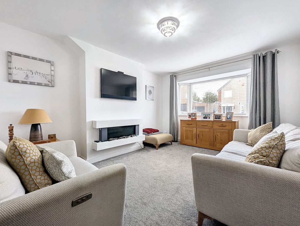 Property photo 1 of 26