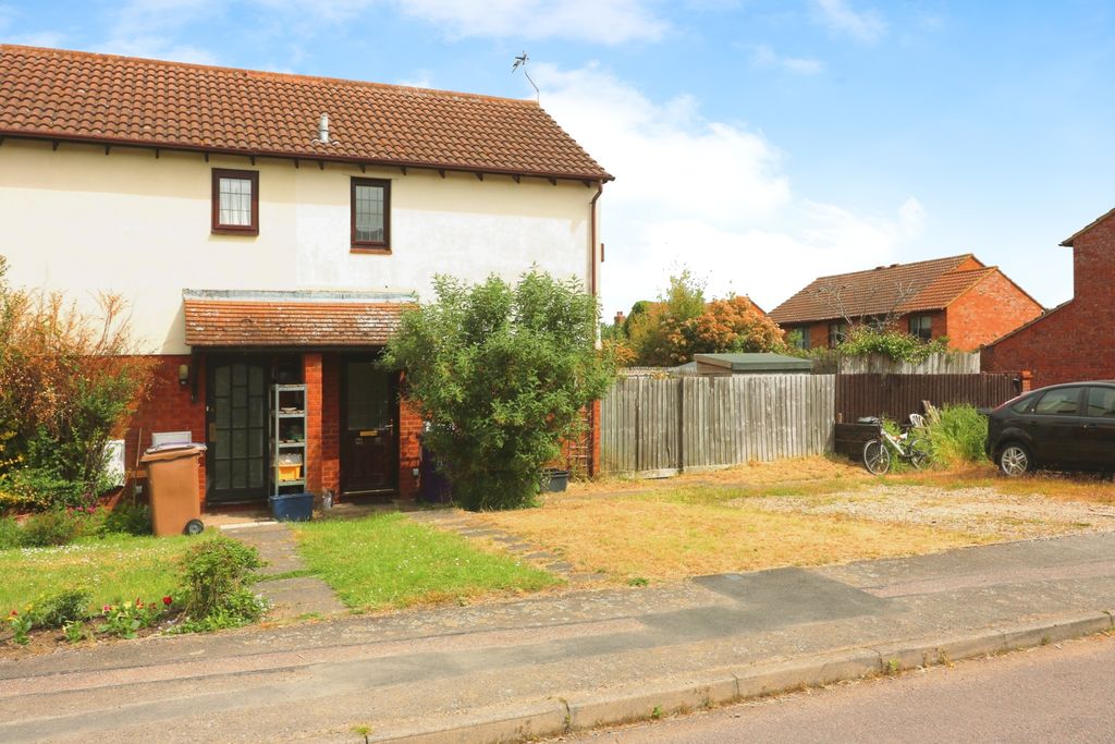Property photo 1 of 9