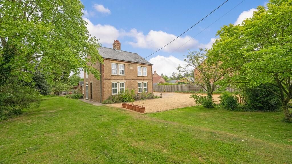 Property photo 2 of 30 Photo 2