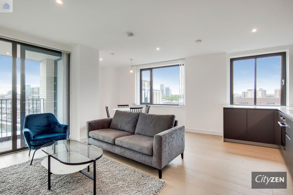 Property photo 1 of 19 Reception Room