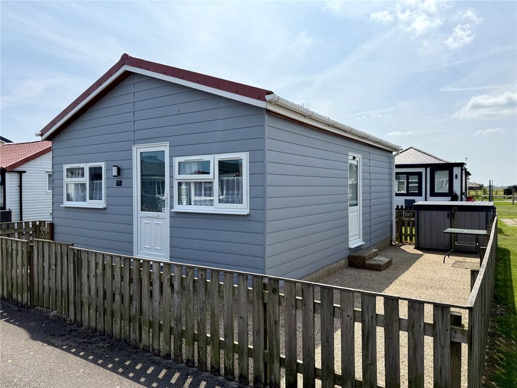 Property photo 1 of 11 Front Aspect