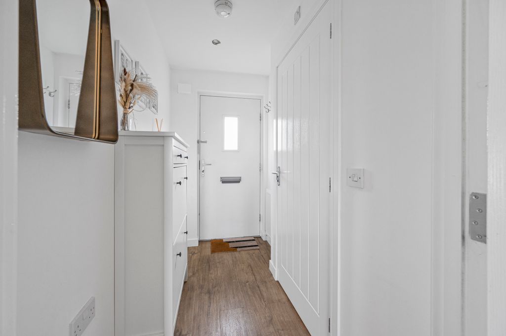 Property photo 3 of 36 Property Image 3