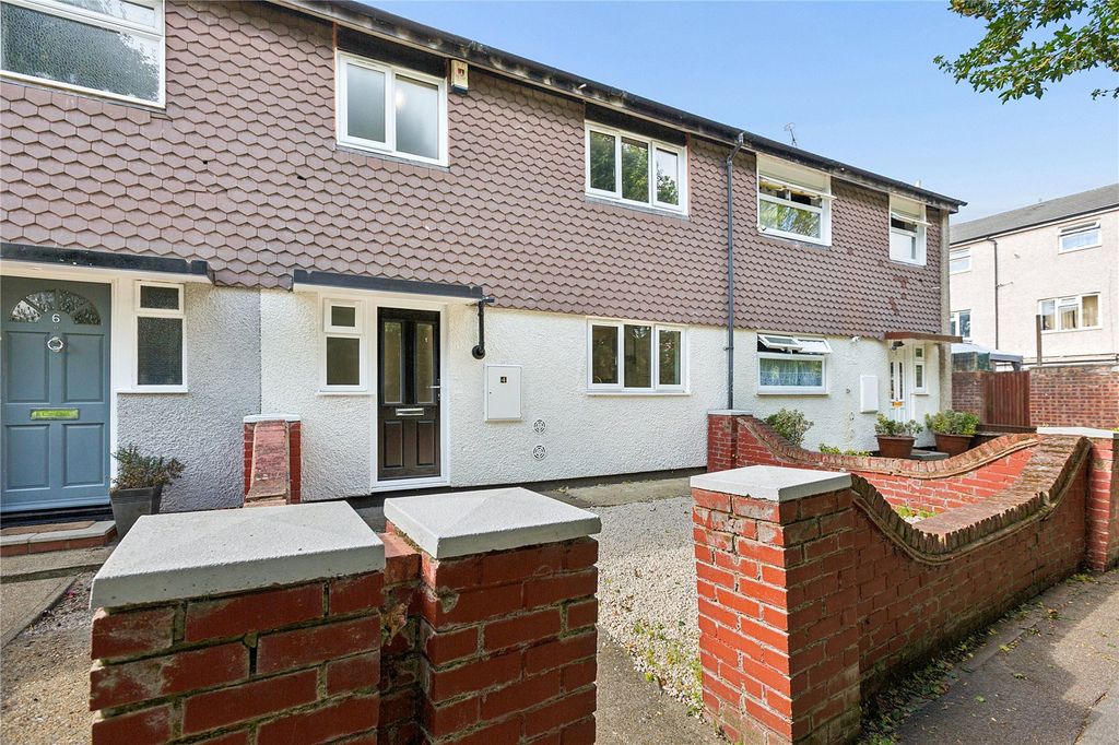 Property photo 1 of 12 Front