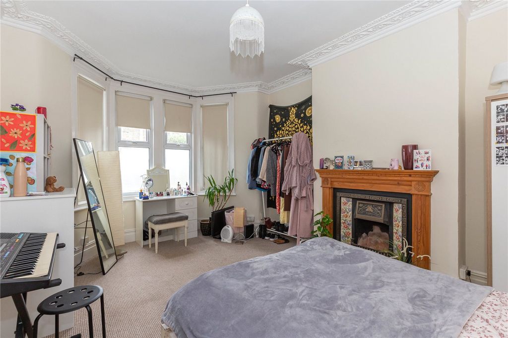 Property photo 3 of 10 Picture No. 02