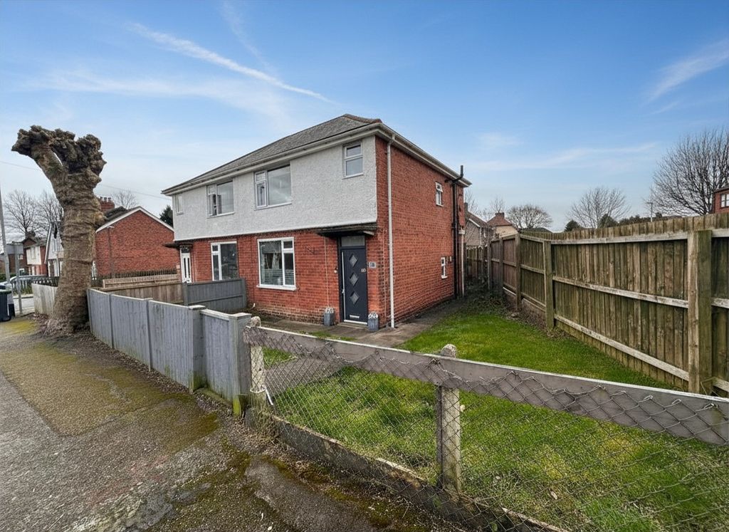 Property photo 2 of 13 9124Fbb3-145A-4030-Bd11-0Fc3Ae32124d