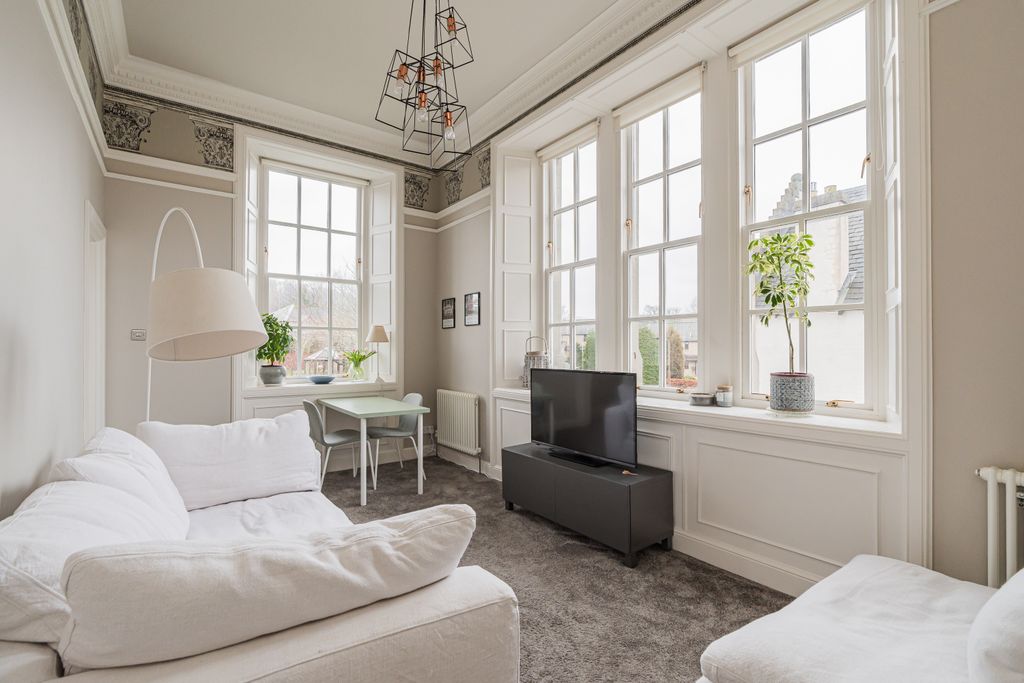 Property photo 2 of 24 Property Image 2