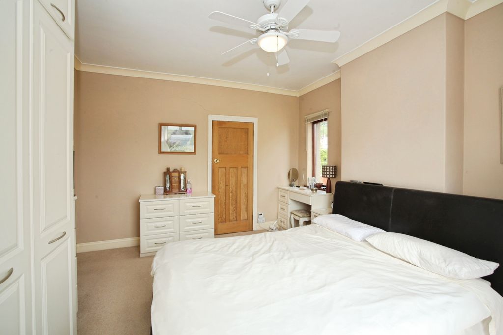 Property photo 1 of 40 7E23E9c2Aa02E8F3d18B61B177c510F5F8034Bc4.Jpg