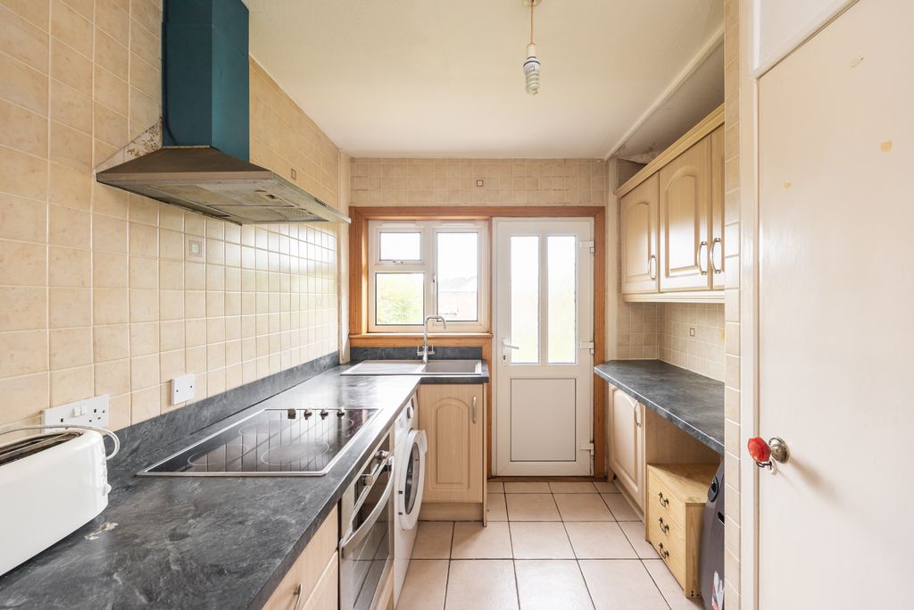 Property photo 3 of 14 Property Image 3