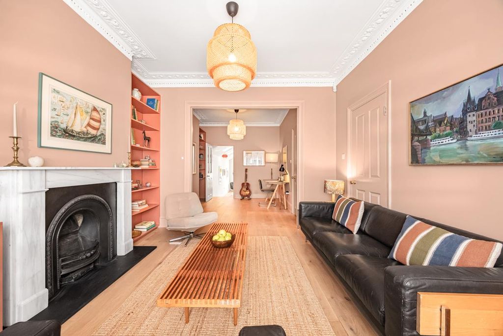 Property photo 3 of 72 3.Jpg