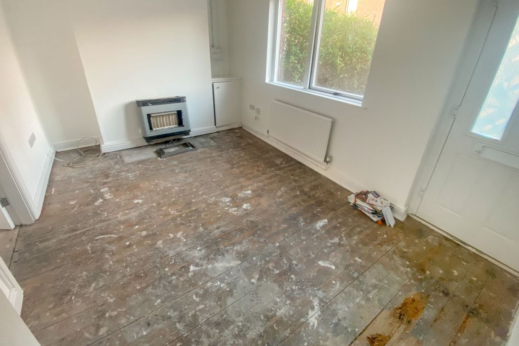 Property photo 2 of 12 29 Duke Street, Carlisle, Cumbria, Ca2 5Ul