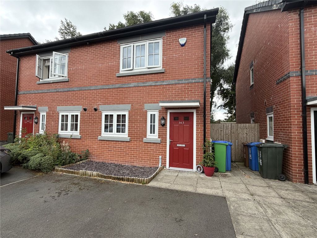 Property photo 1 of 18 Picture No. 02