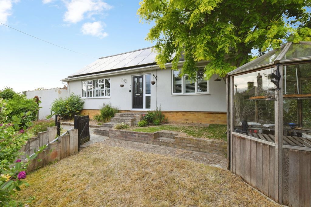 Property photo 1 of 18 Pbox-Img.Jpg