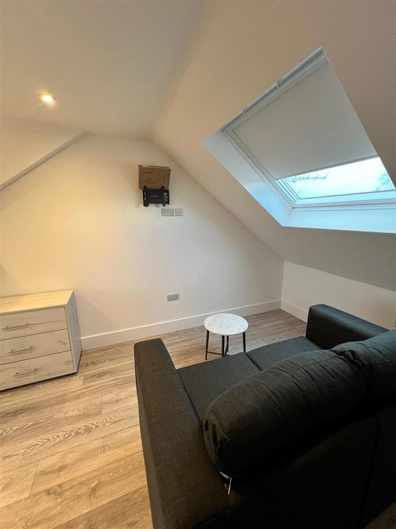 Property photo 3 of 7 Img_9323.Jpg