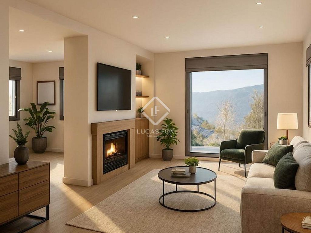 Property photo 2 of 54