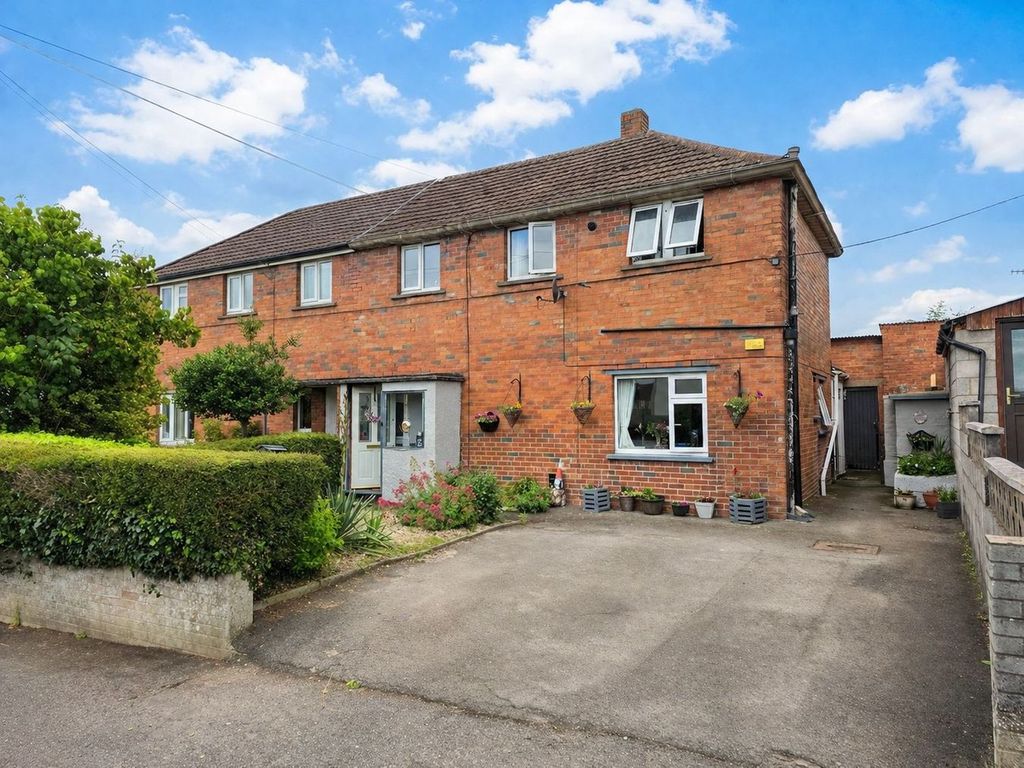 Property photo 1 of 25