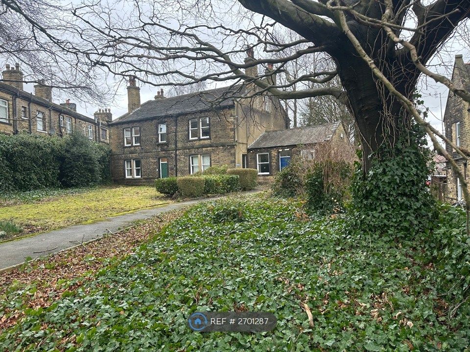 Property photo 3 of 11