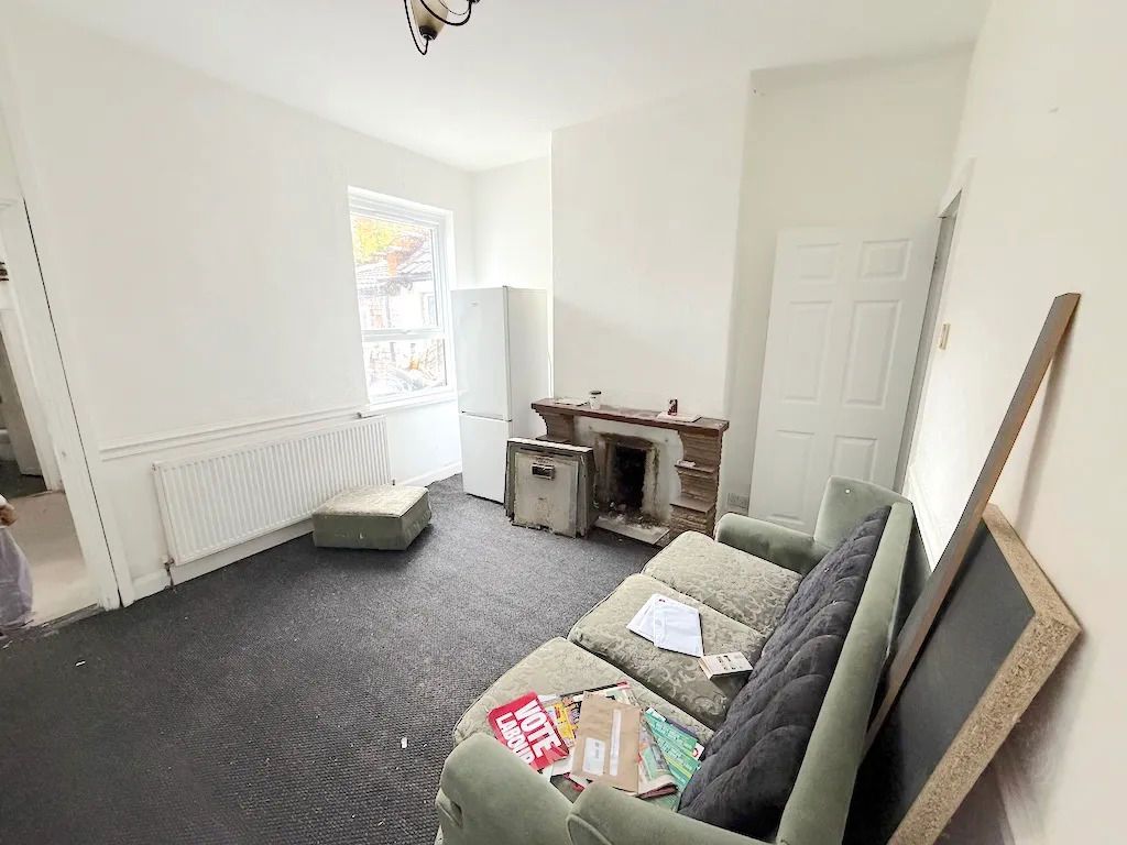 Property photo 3 of 11