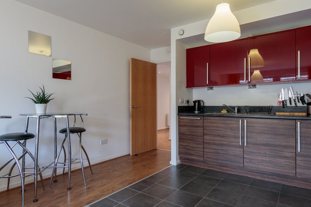 Property photo 3 of 10 Photo 3