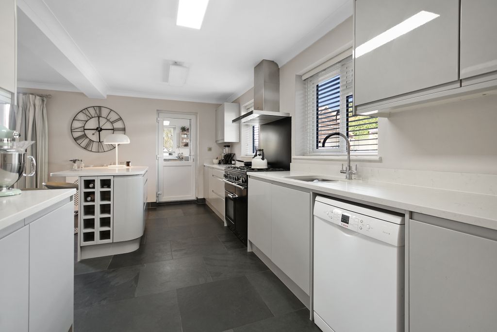 Property photo 2 of 24 Dsc_4156