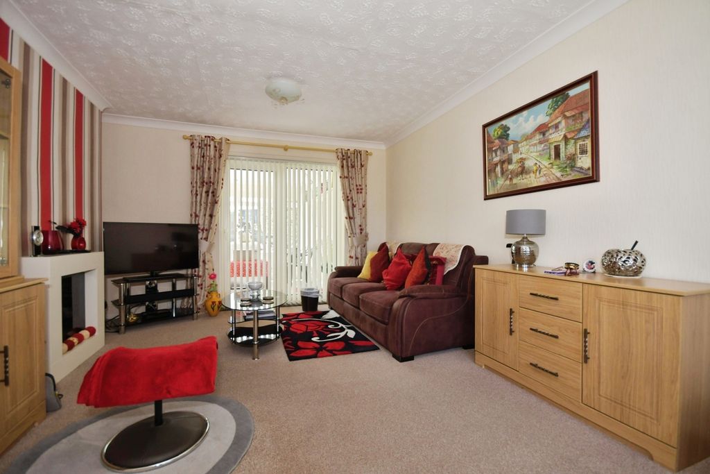 Property photo 3 of 16 Pbox-Img.Jpg