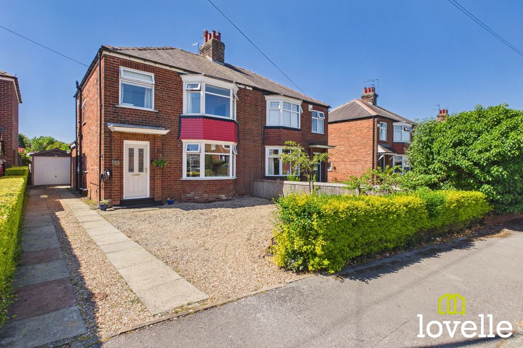 Property photo 1 of 22