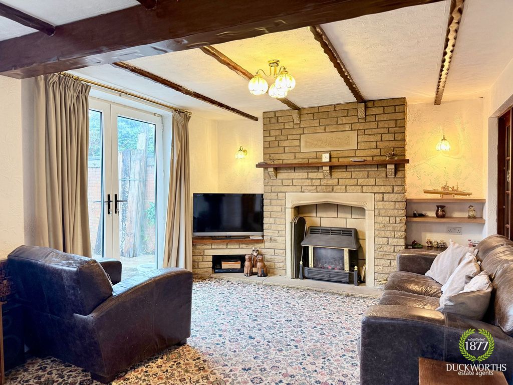 Property photo 3 of 21