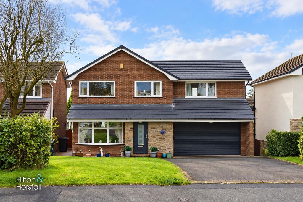 Property photo 1 of 22 Buckingham Drive