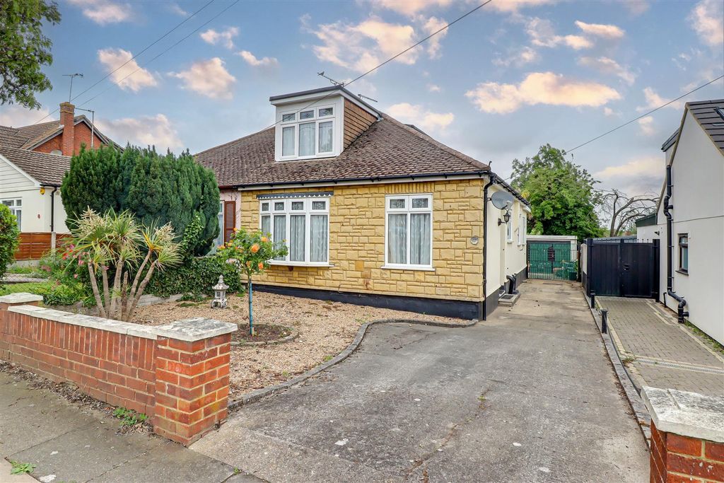 Property photo 1 of 21
