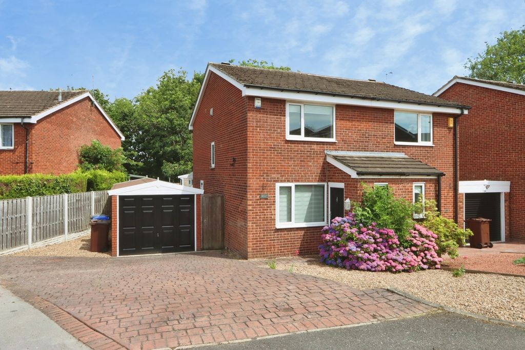 Property photo 1 of 17 Pbox-Img.Jpg