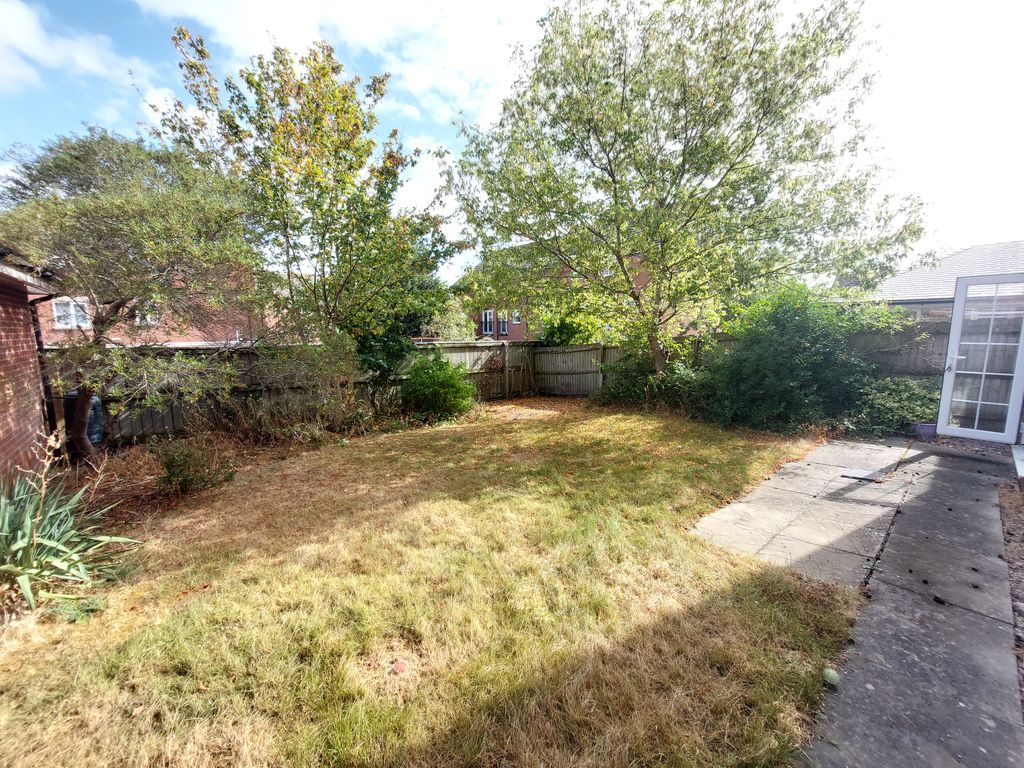 Property photo 2 of 15