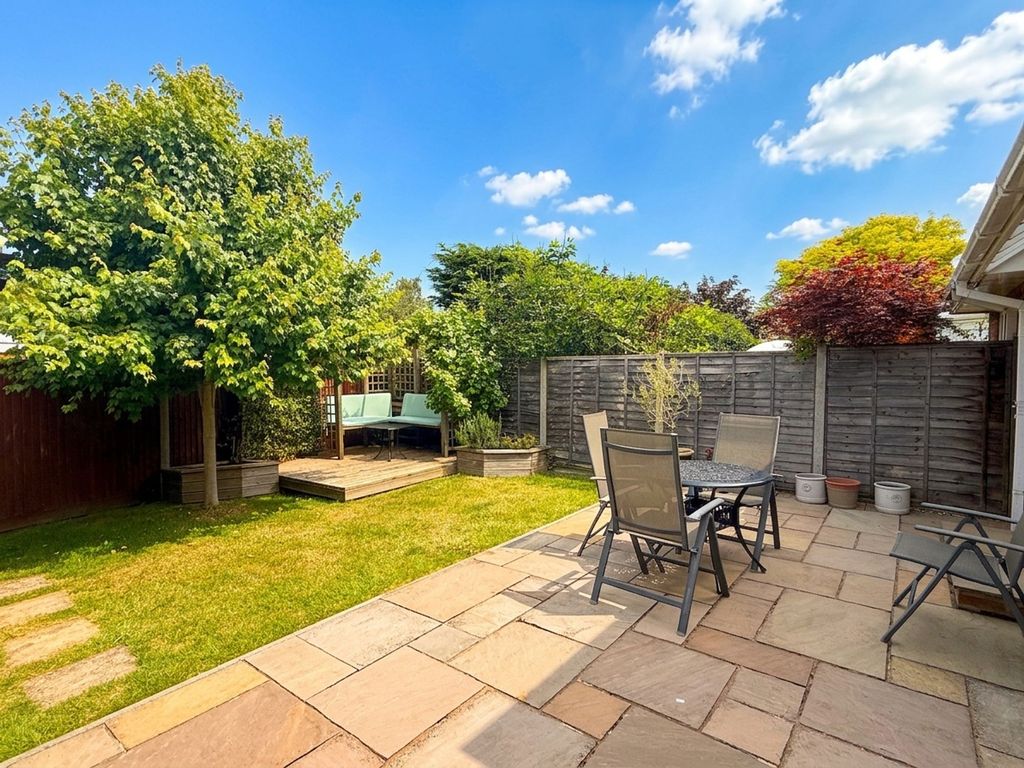 Property photo 2 of 19