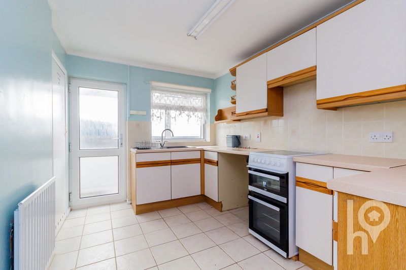 Property photo 2 of 8 Photo 7