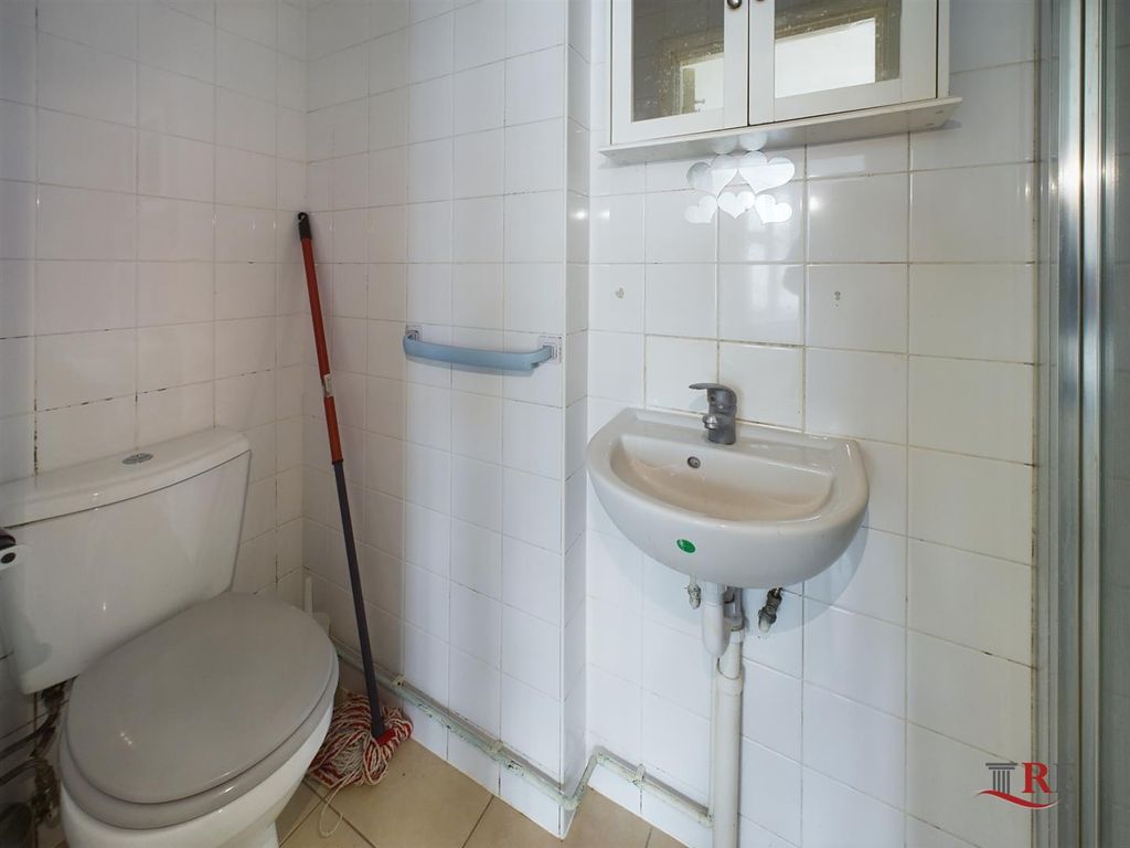 Property photo 3 of 4 Cam02489G0-Pr0137-Still004.Jpg