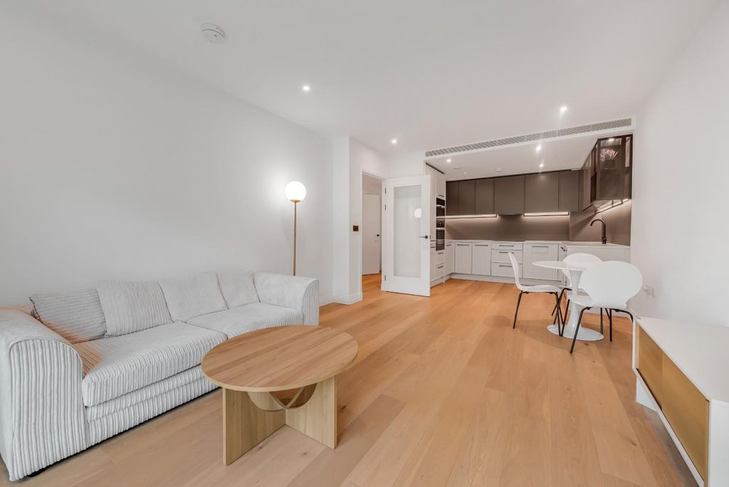 Property photo 1 of 19 Open Plan Living