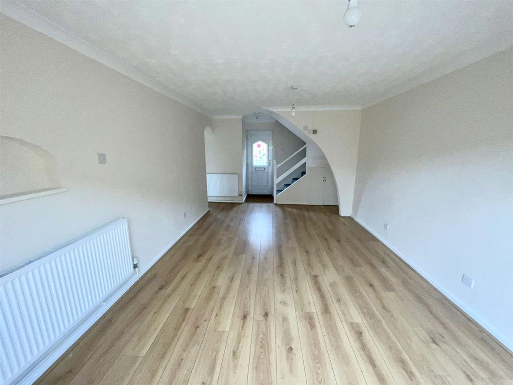 Property photo 3 of 14 228048F7-2039-47Db-A6Bf-280703379Db3.Jpg