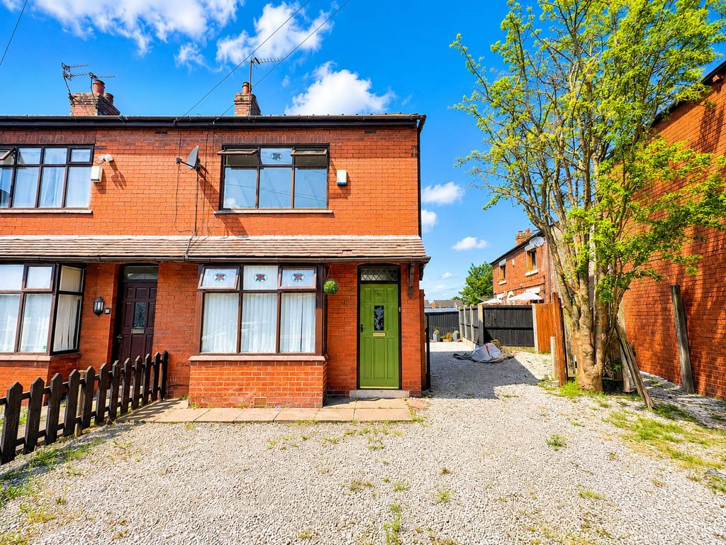 Property photo 1 of 12 External