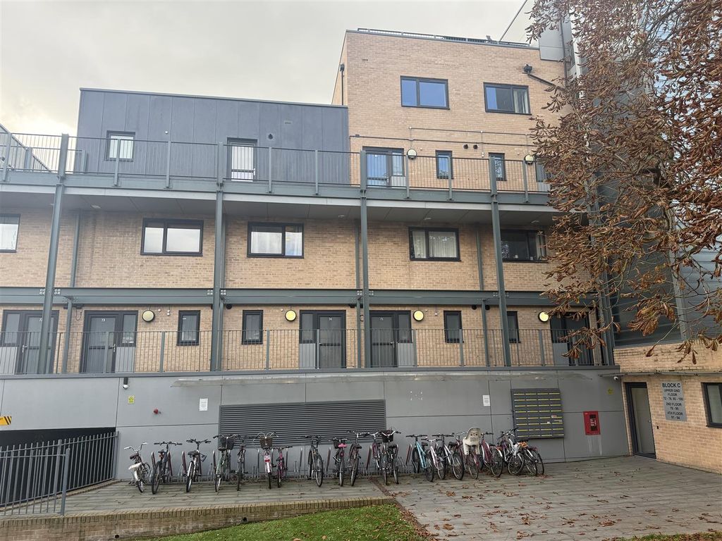 Property photo 1 of 9 Front Exterior