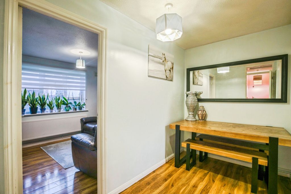 Property photo 1 of 19 Reception Room