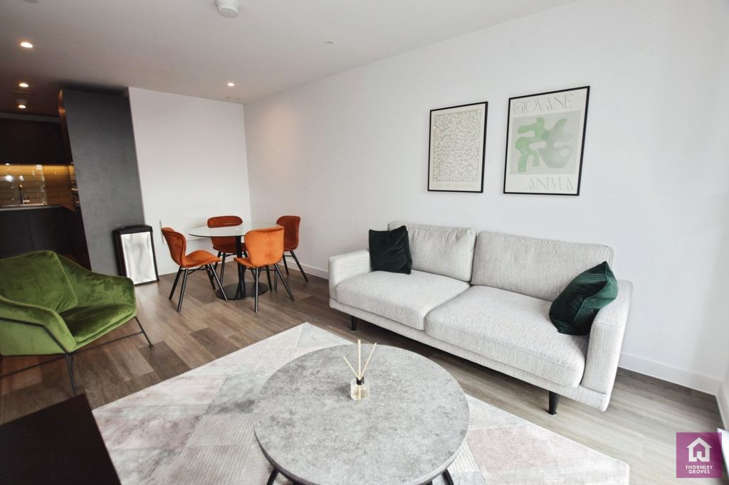 Property photo 1 of 18 Picture No. 43