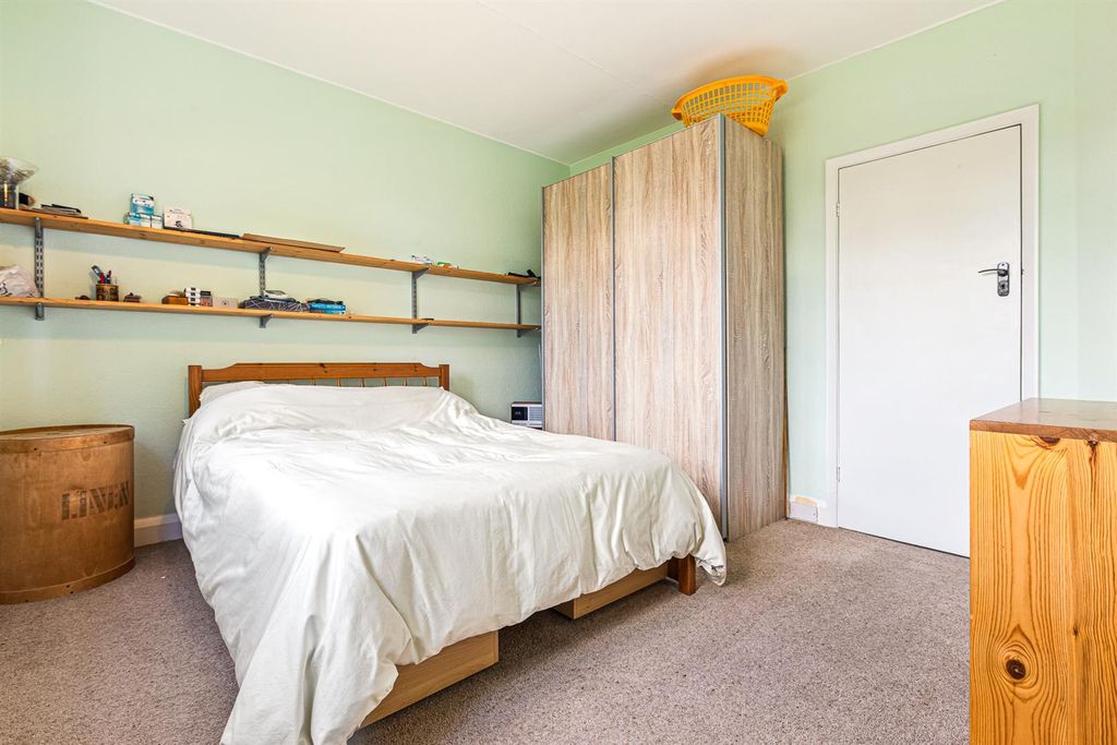 Property photo 3 of 17 Image 09.Jpg