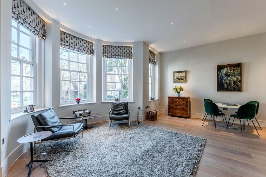 Property photo 2 of 11 Reception Room