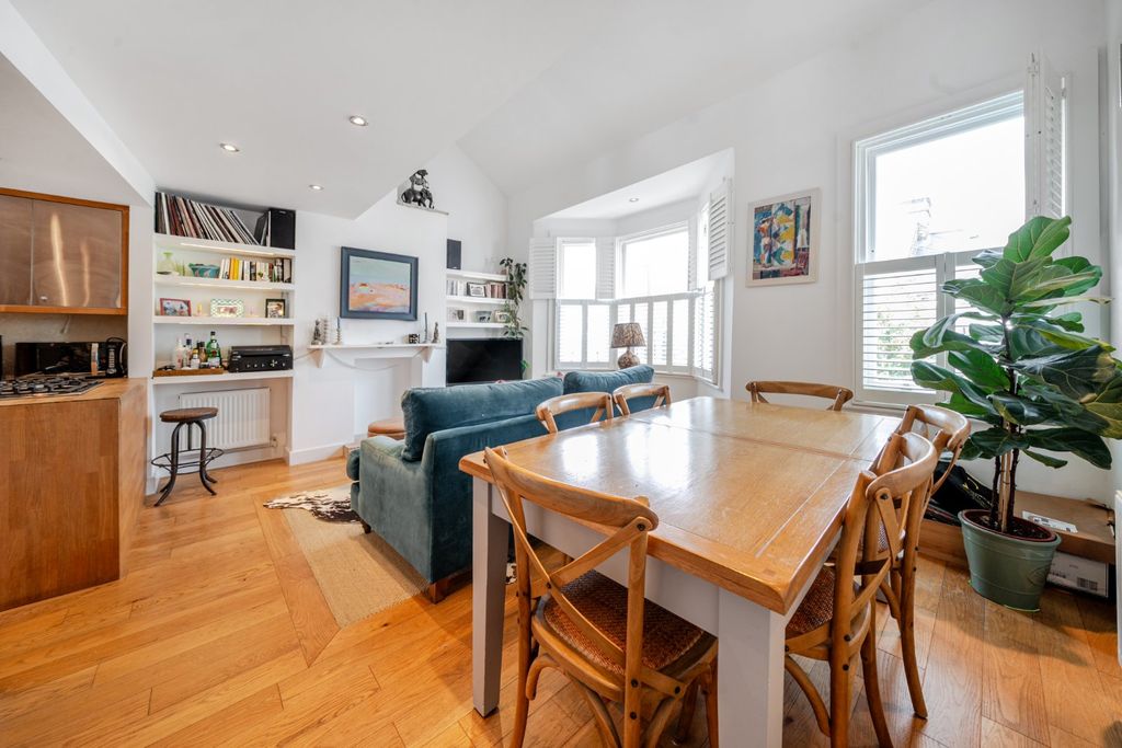 Property photo 1 of 14 Picture No. 20