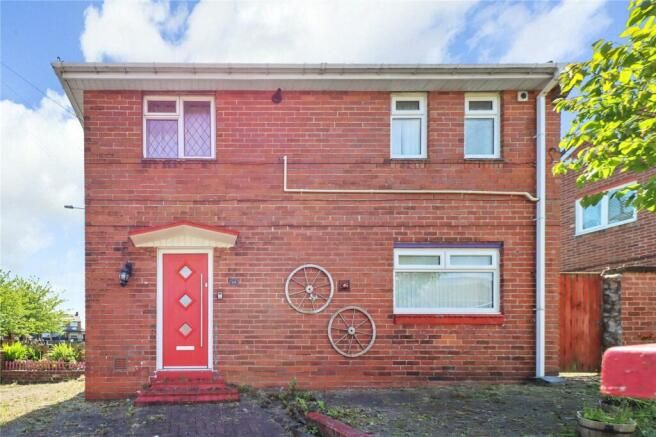 Property photo 1 of 10 External