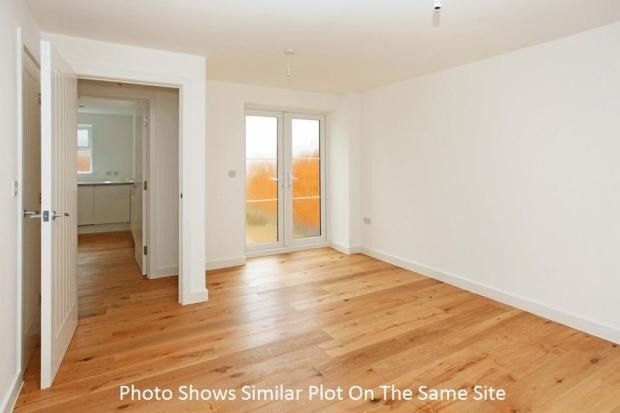 Property photo 2 of 10 4664593