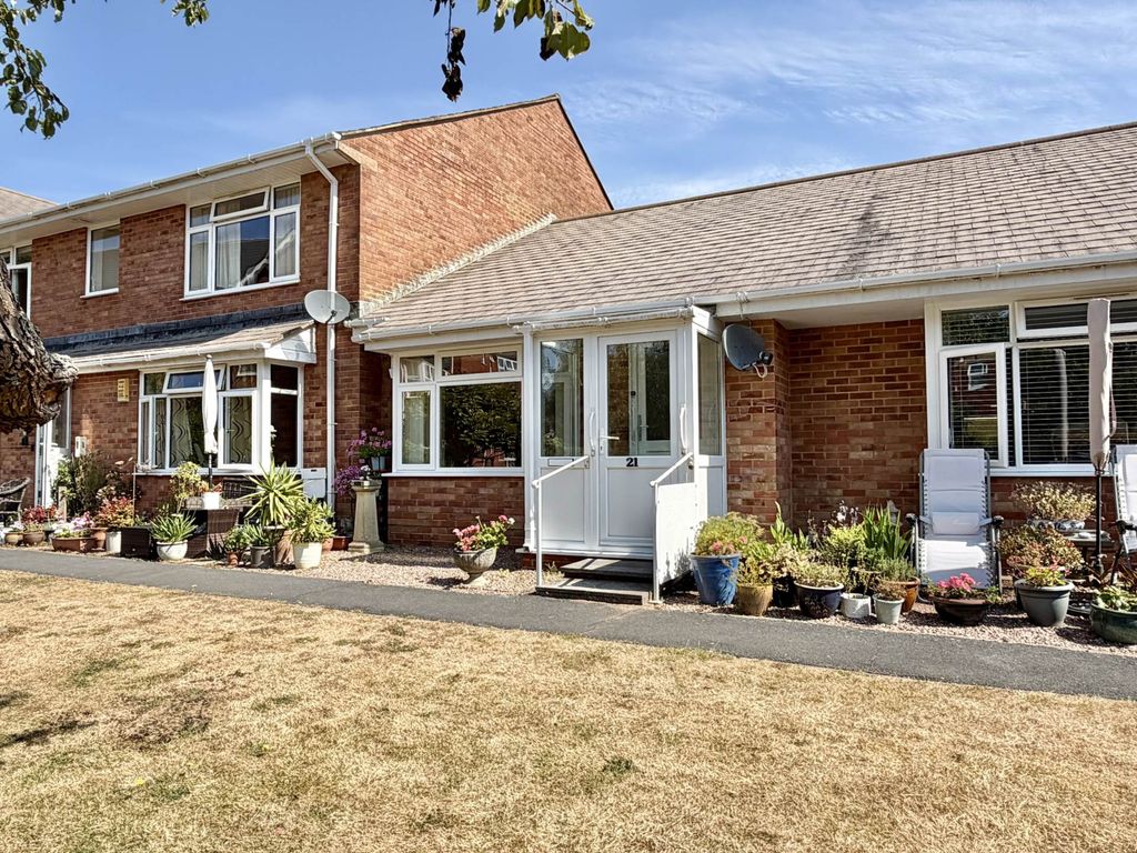 Property photo 1 of 13
