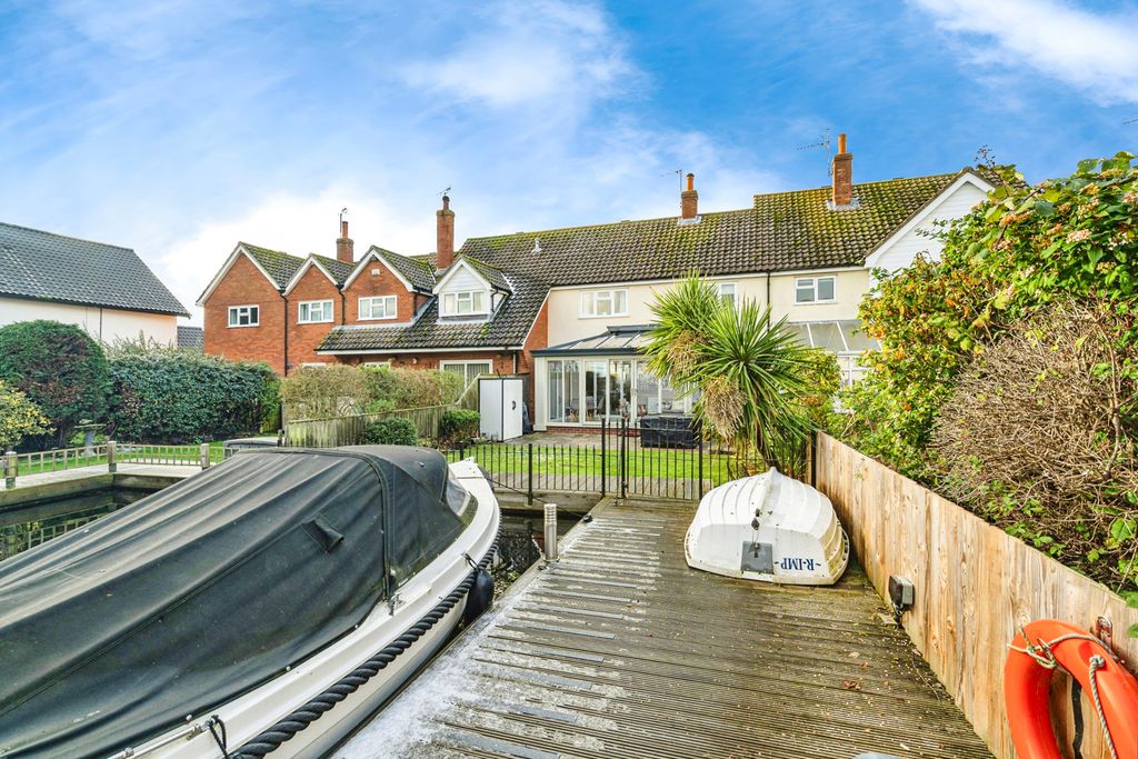 Property photo 1 of 30 Pbox-Img.Jpg